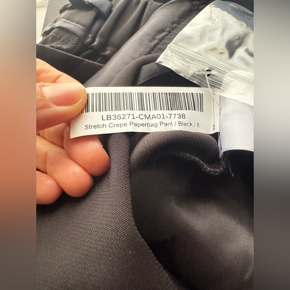 Quince Stretch Crepe Paperbag Pants in black size 8 - Picture 9 of 16